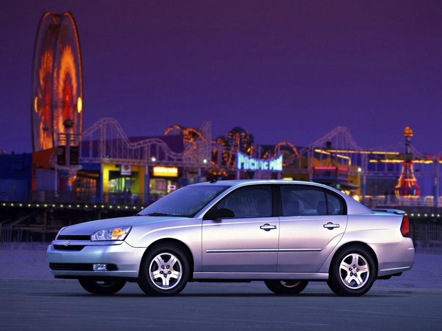  Chevrolet Malibu 2004 года  (фото 10 из 72)